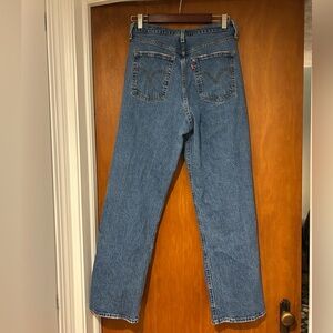 Levi's Ribcage Straight Ankle Women’s Jeans in Jazz Pop Medium Wash